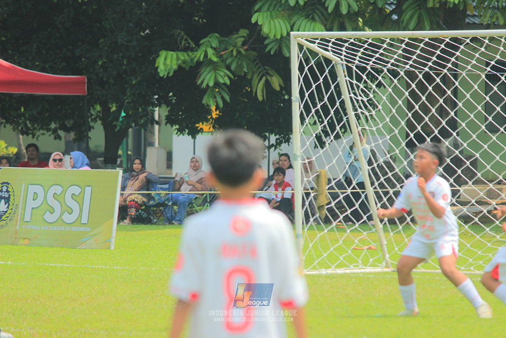 ijl u11 100526 steelford united vs isa marzuki bandriawan