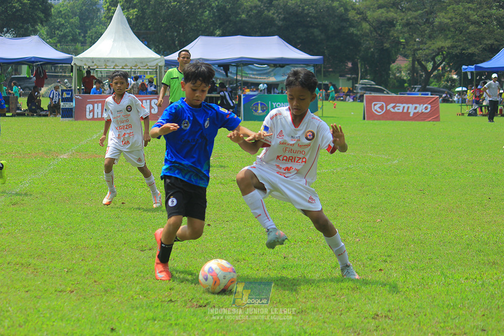 ijl u11 100526 steelford united vs isa marzuki bandriawan