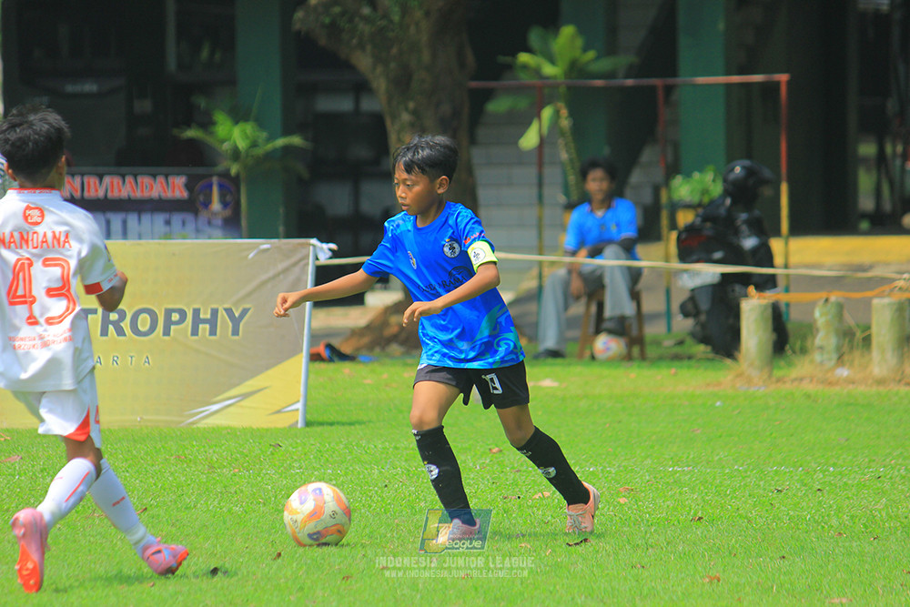 ijl u11 100526 steelford united vs isa marzuki bandriawan