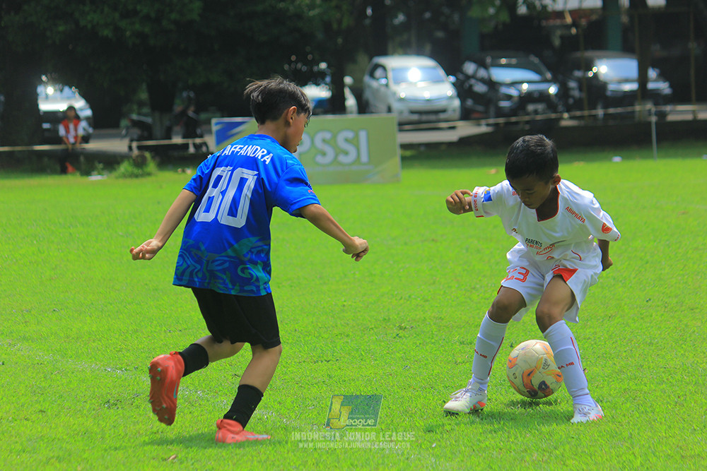 ijl u11 100526 steelford united vs isa marzuki bandriawan
