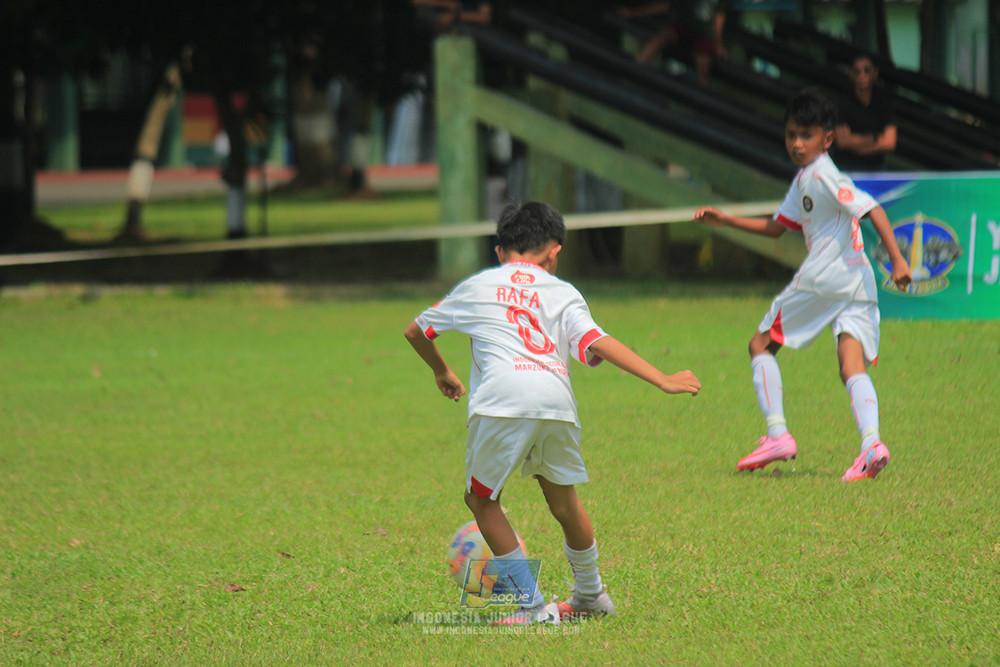 ijl u11 100526 steelford united vs isa marzuki bandriawan