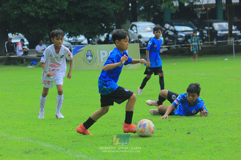 ijl u11 100526 steelford united vs isa marzuki bandriawan
