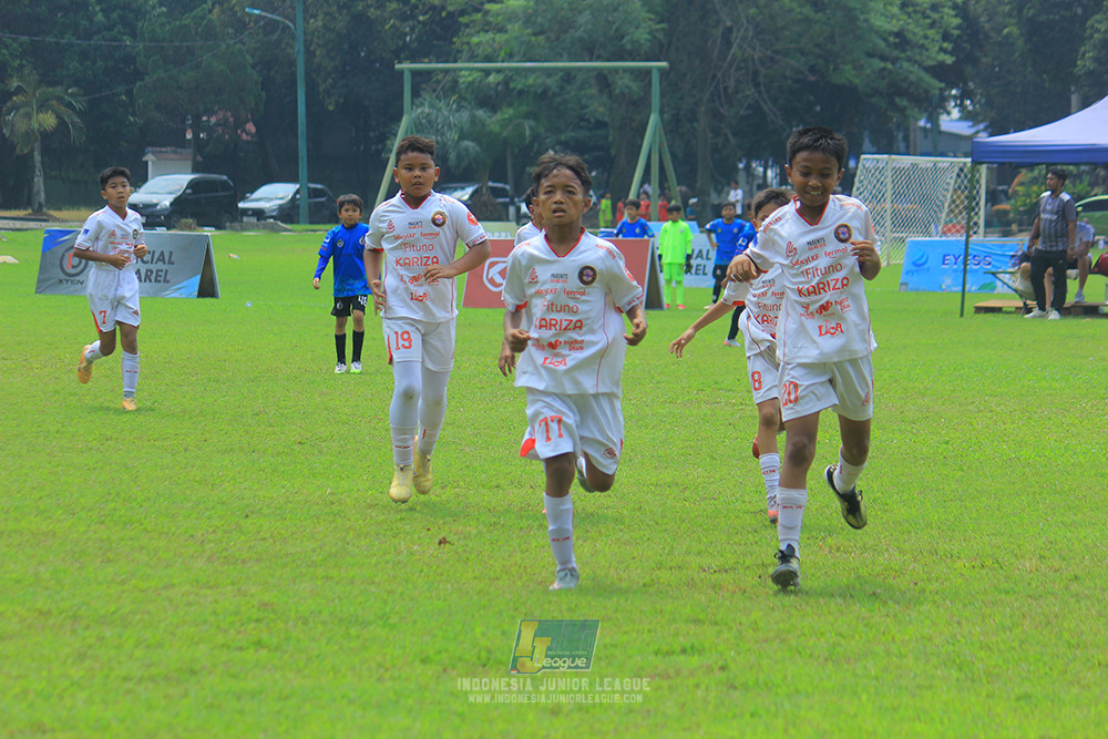 ijl u11 100526 steelford united vs isa marzuki bandriawan