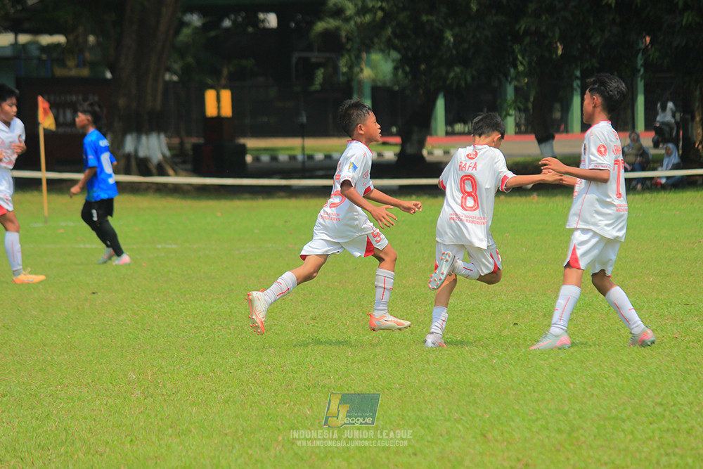 ijl u11 100526 steelford united vs isa marzuki bandriawan