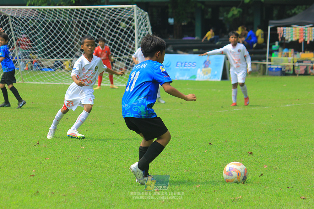 ijl u11 100526 steelford united vs isa marzuki bandriawan