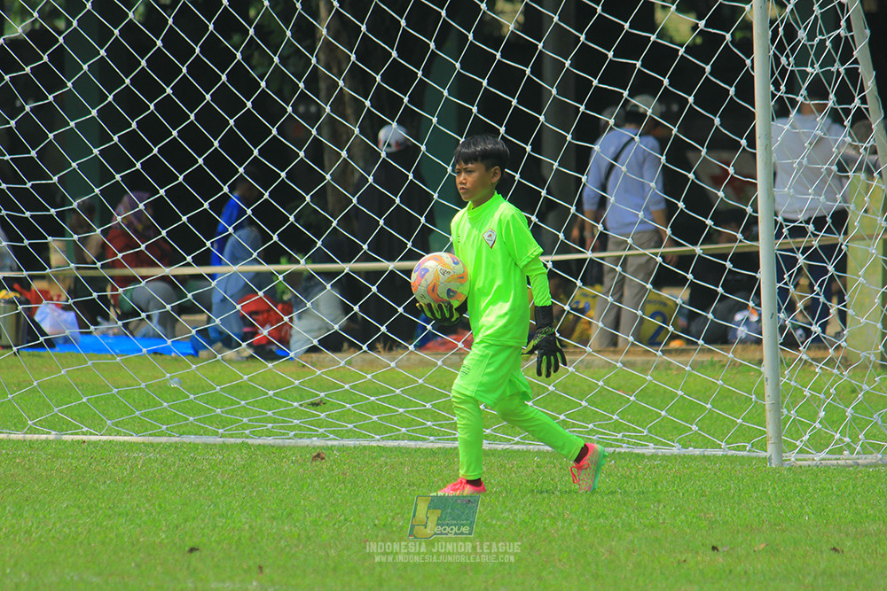 ijl u11 100526 steelford united vs isa marzuki bandriawan