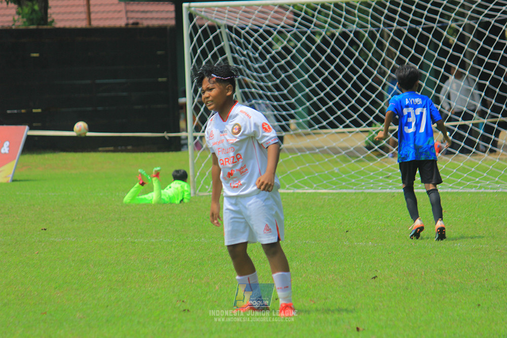 ijl u11 100526 steelford united vs isa marzuki bandriawan