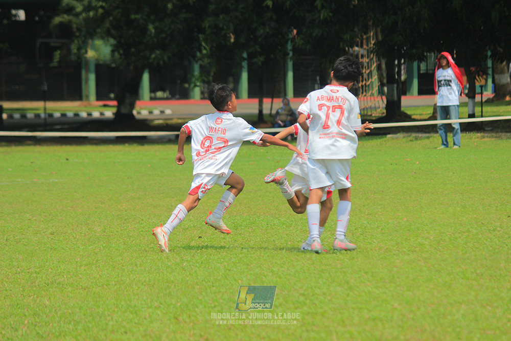 ijl u11 100526 steelford united vs isa marzuki bandriawan