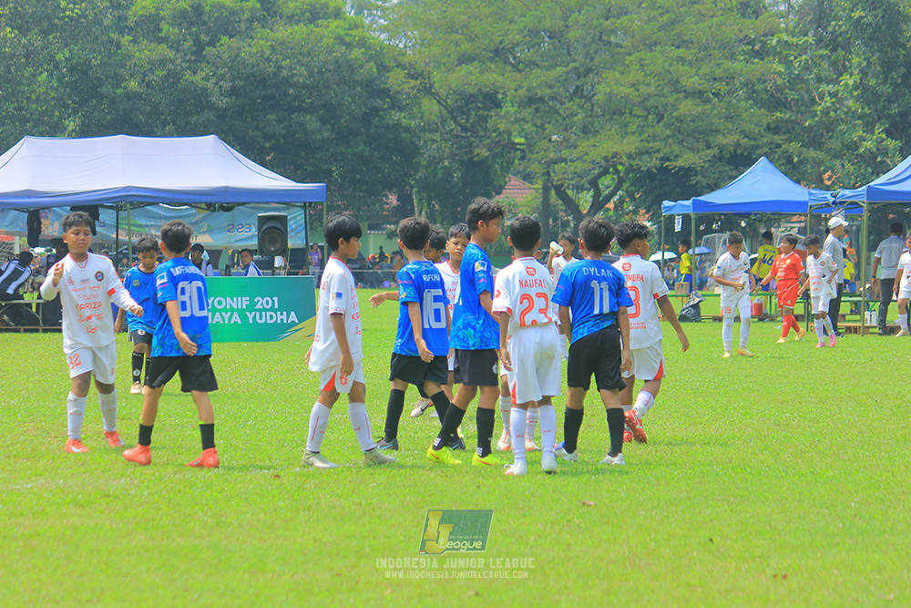 ijl u11 100526 steelford united vs isa marzuki bandriawan