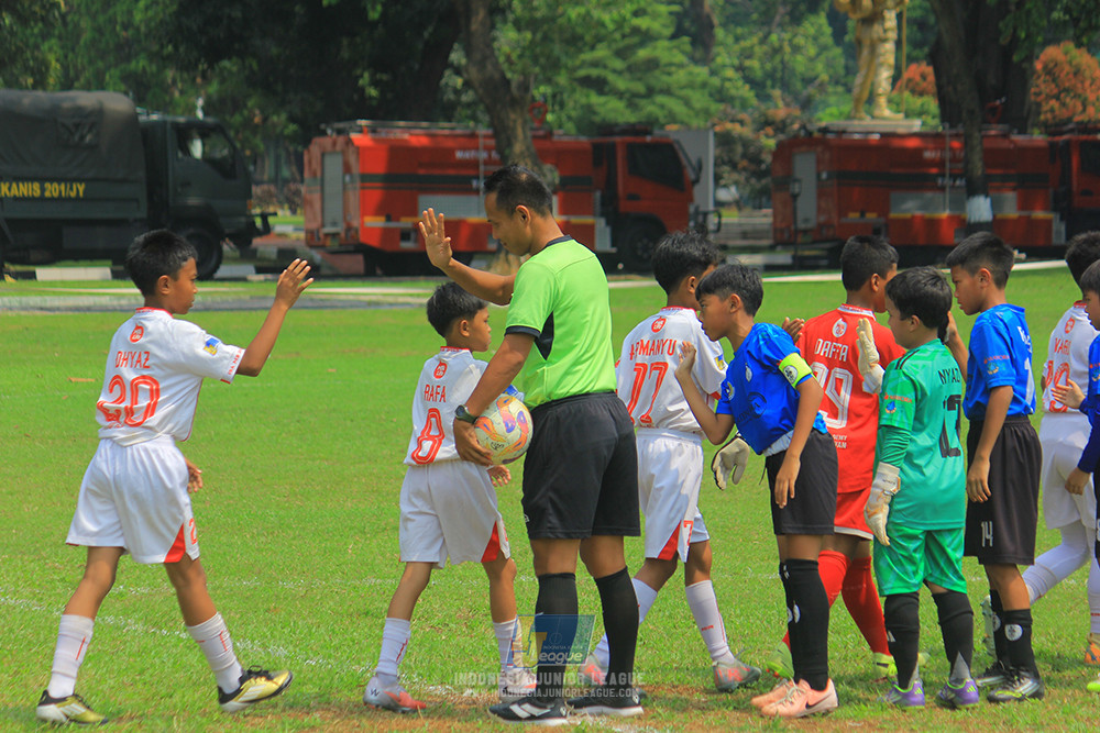 ijl u11 100526 steelford united vs isa marzuki bandriawan
