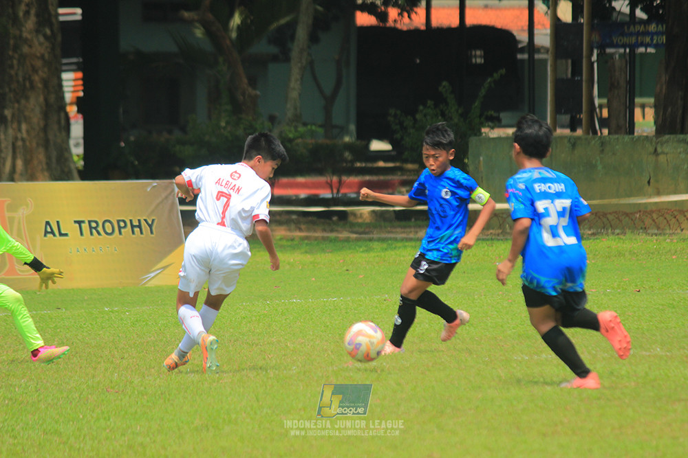 ijl u11 100526 steelford united vs isa marzuki bandriawan