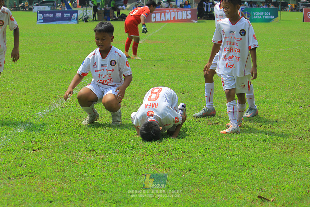 ijl u11 100526 steelford united vs isa marzuki bandriawan
