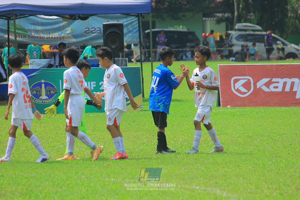 ijl u11 100526 steelford united vs isa marzuki bandriawan