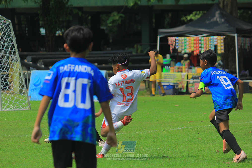 ijl u11 100526 steelford united vs isa marzuki bandriawan