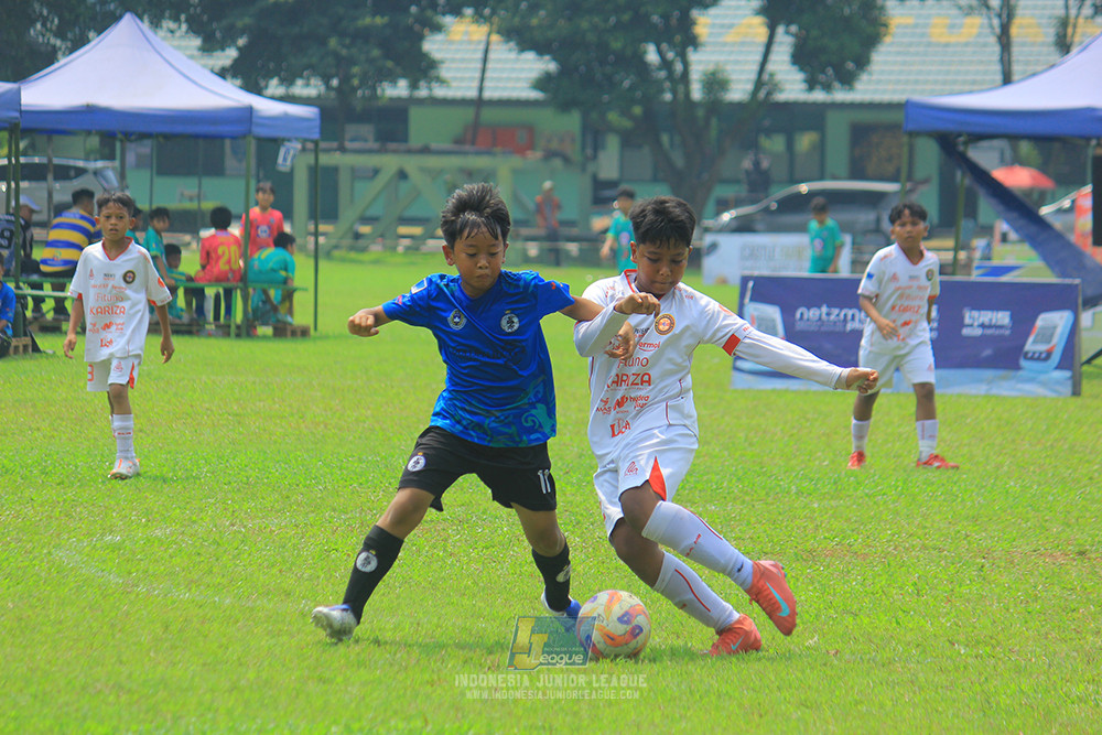 ijl u11 100526 steelford united vs isa marzuki bandriawan
