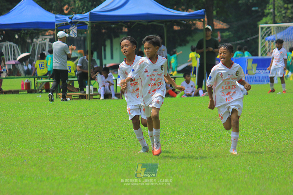ijl u11 100526 steelford united vs isa marzuki bandriawan