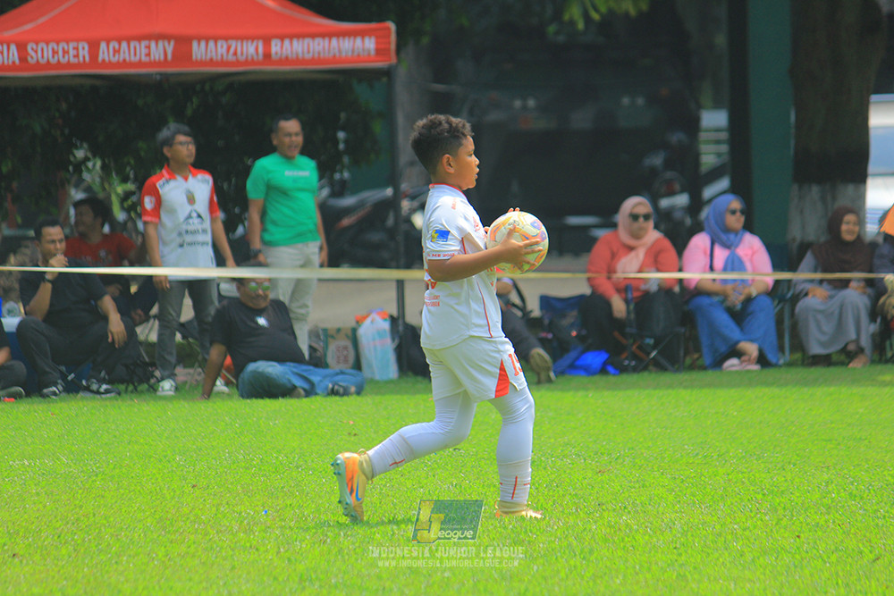 ijl u11 100526 steelford united vs isa marzuki bandriawan