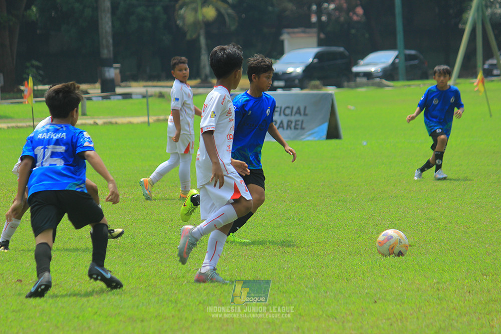 ijl u11 100526 steelford united vs isa marzuki bandriawan