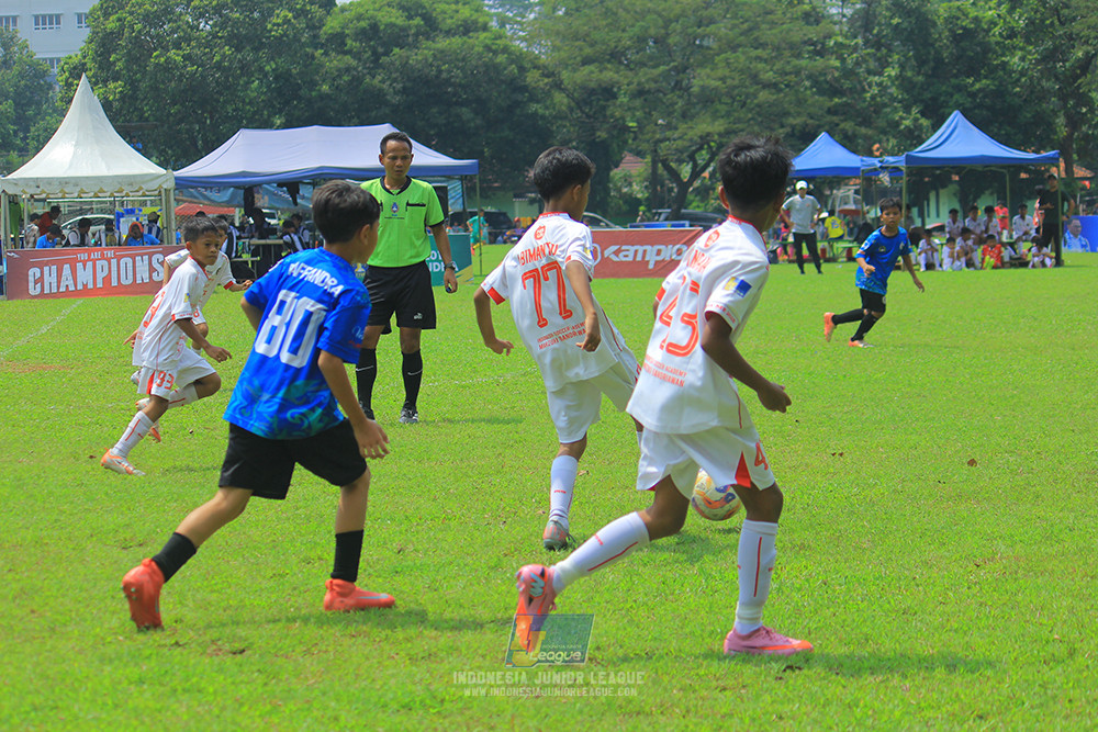 ijl u11 100526 steelford united vs isa marzuki bandriawan
