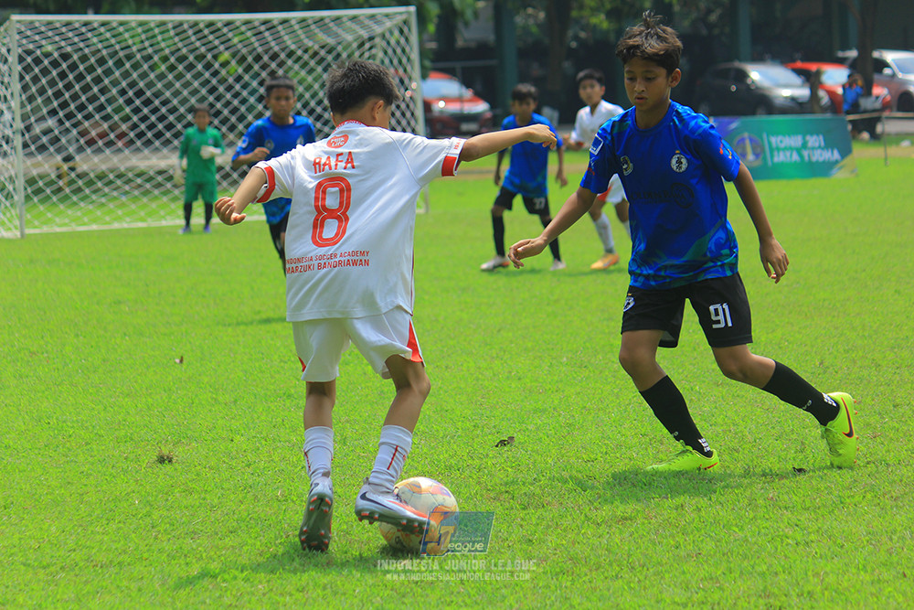ijl u11 100526 steelford united vs isa marzuki bandriawan