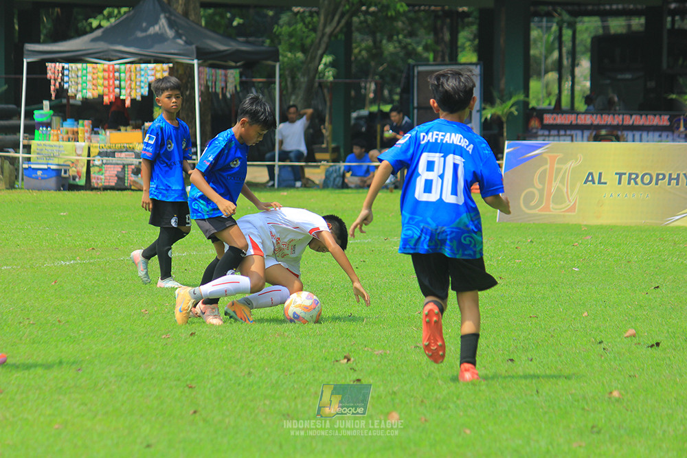 ijl u11 100526 steelford united vs isa marzuki bandriawan