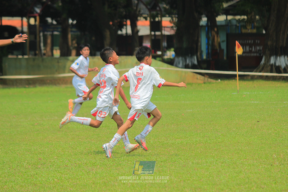 ijl u11 100526 steelford united vs isa marzuki bandriawan