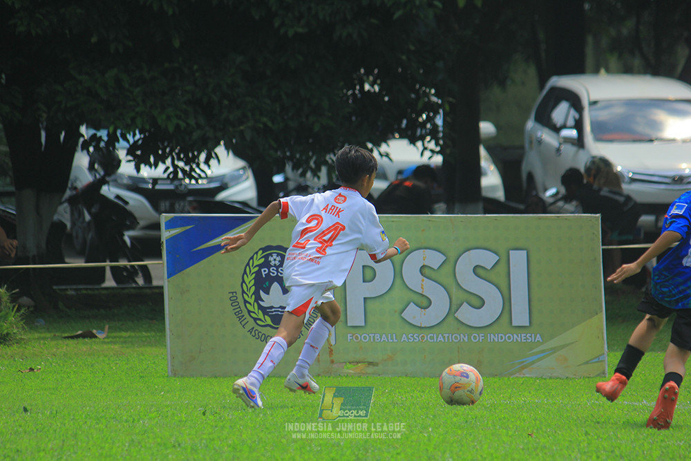 ijl u11 100526 steelford united vs isa marzuki bandriawan
