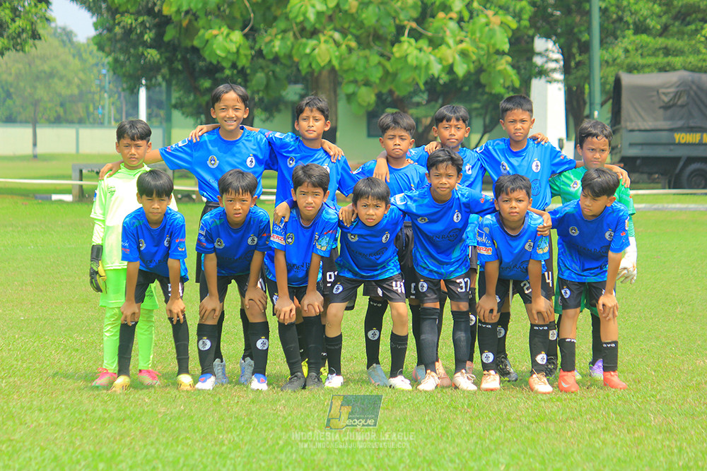 ijl u11 100526 steelford united vs isa marzuki bandriawan