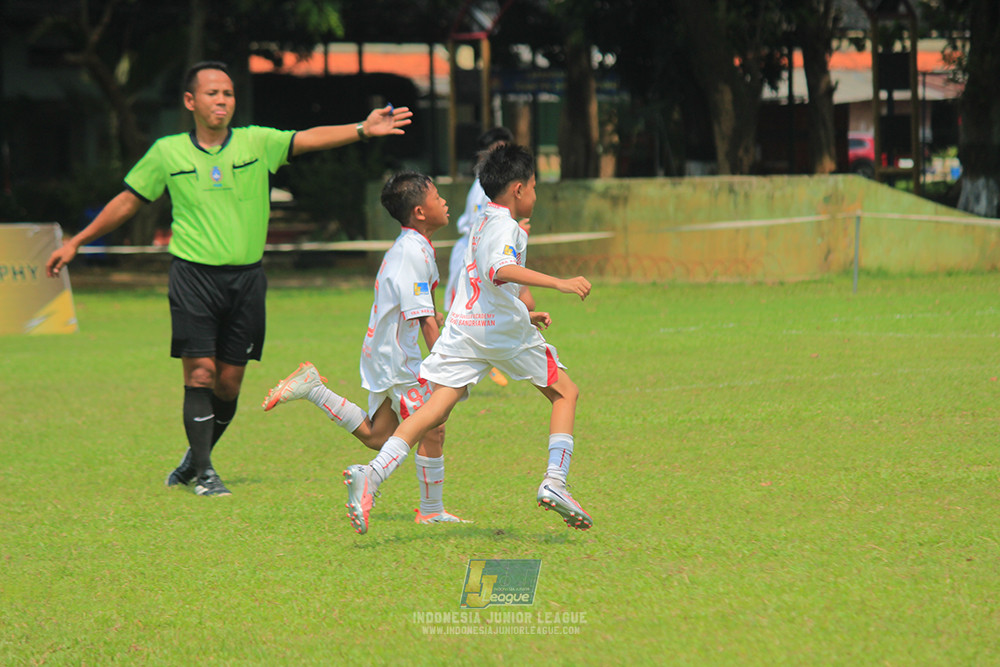 ijl u11 100526 steelford united vs isa marzuki bandriawan