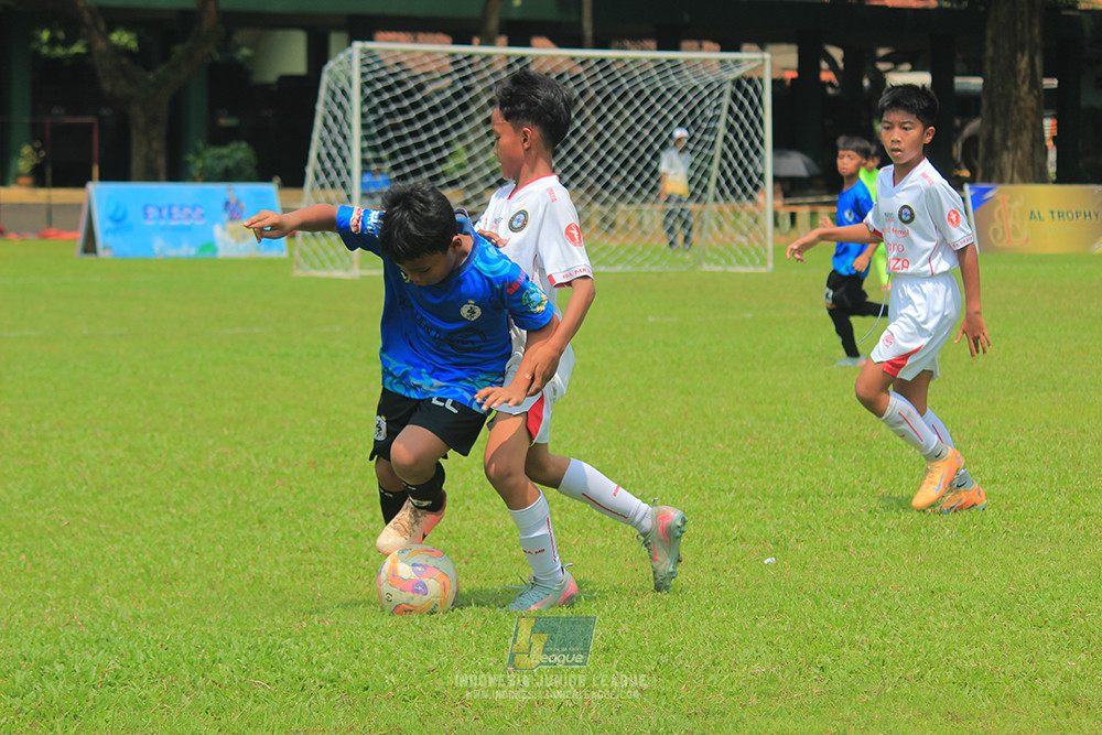 ijl u11 100526 steelford united vs isa marzuki bandriawan