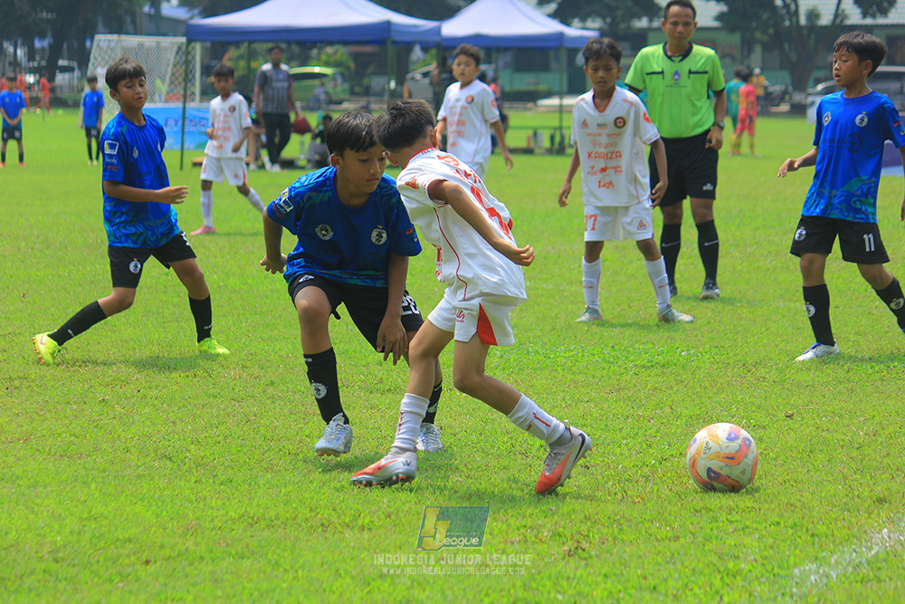 ijl u11 100526 steelford united vs isa marzuki bandriawan