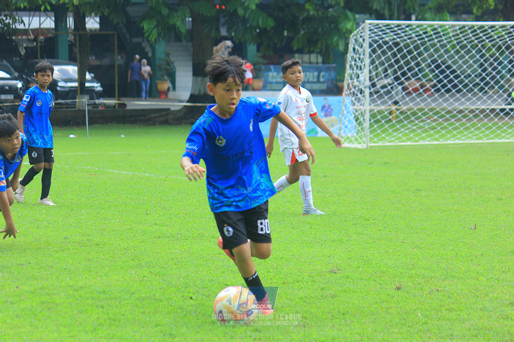 ijl u11 100526 steelford united vs isa marzuki bandriawan