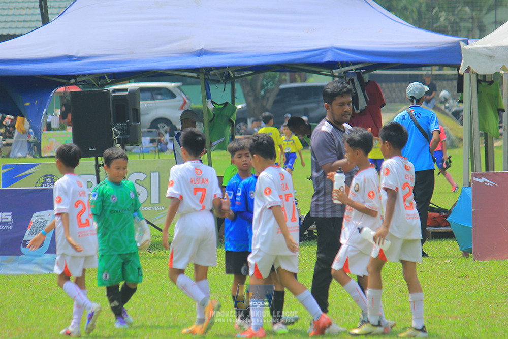 ijl u11 100526 steelford united vs isa marzuki bandriawan