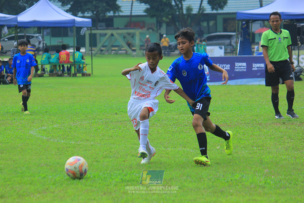 ijl u11 100526 steelford united vs isa marzuki bandriawan