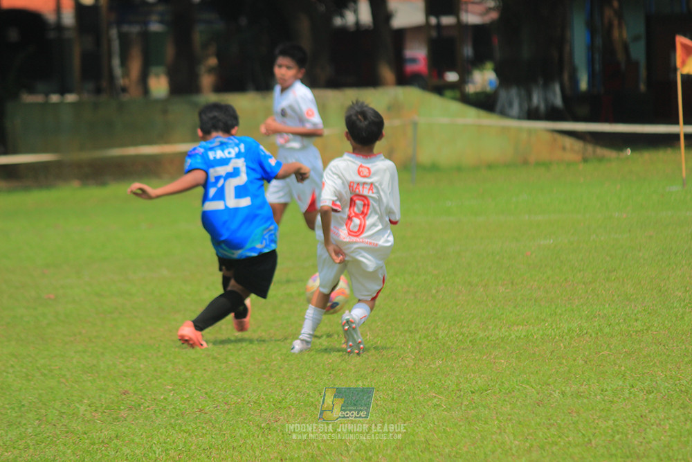 ijl u11 100526 steelford united vs isa marzuki bandriawan