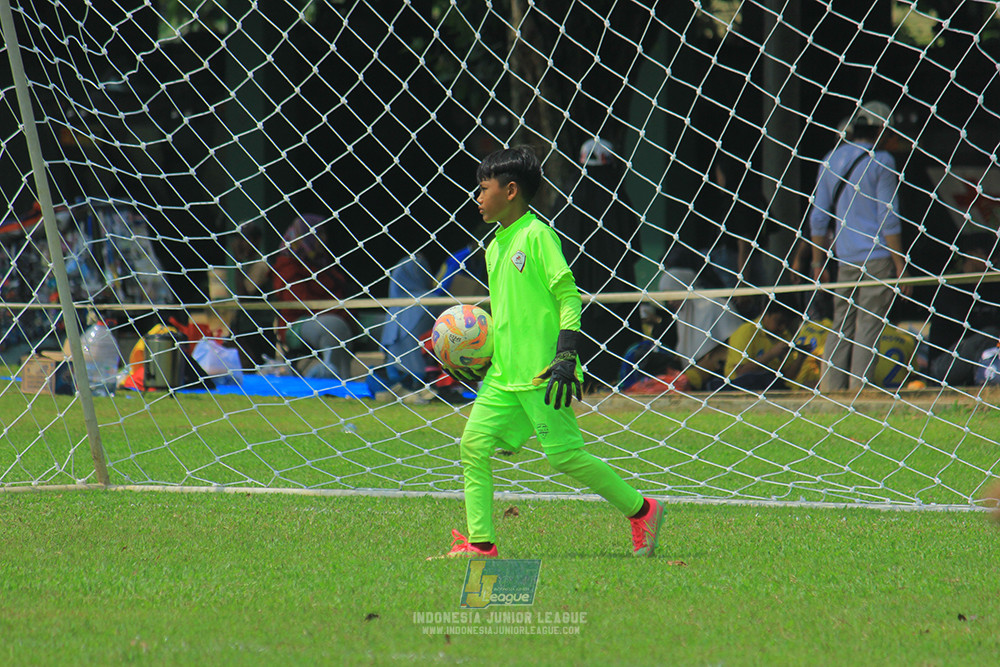 ijl u11 100526 steelford united vs isa marzuki bandriawan
