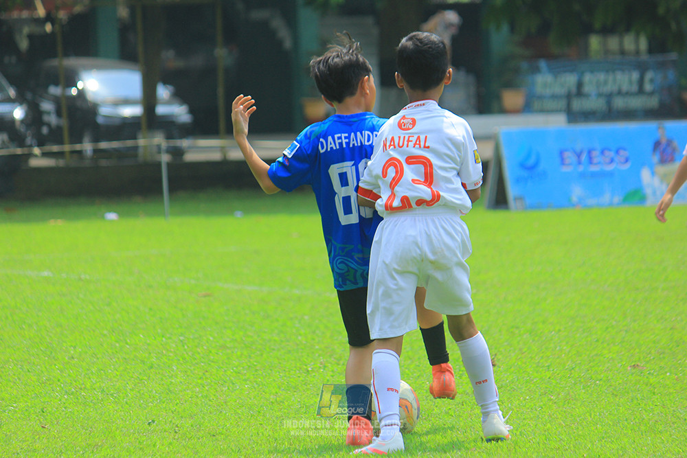 ijl u11 100526 steelford united vs isa marzuki bandriawan