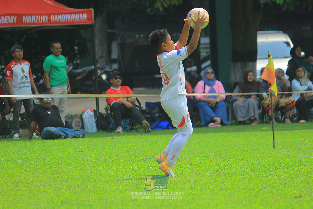 ijl u11 100526 steelford united vs isa marzuki bandriawan