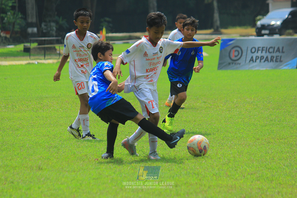 ijl u11 100526 steelford united vs isa marzuki bandriawan