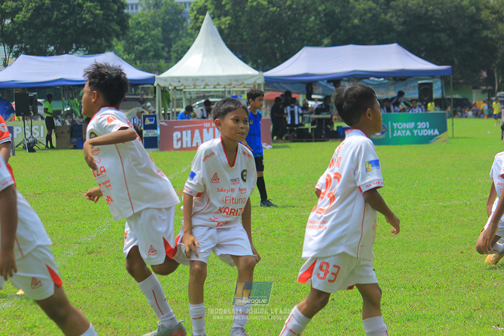 ijl u11 100526 steelford united vs isa marzuki bandriawan