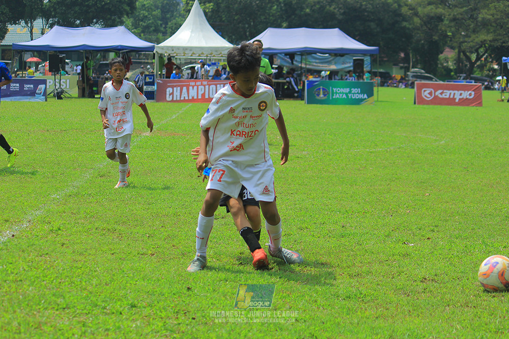 ijl u11 100526 steelford united vs isa marzuki bandriawan