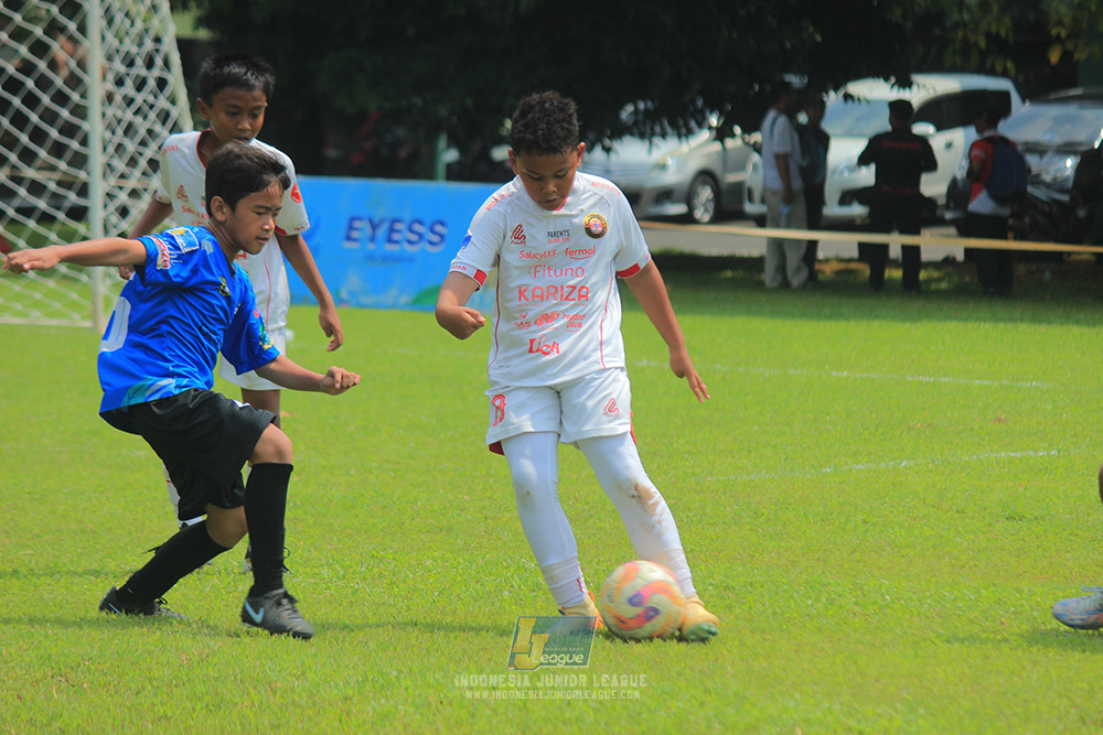 ijl u11 100526 steelford united vs isa marzuki bandriawan