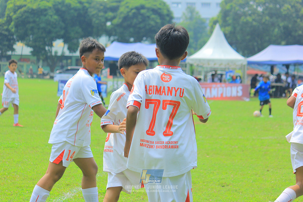 ijl u11 100526 steelford united vs isa marzuki bandriawan