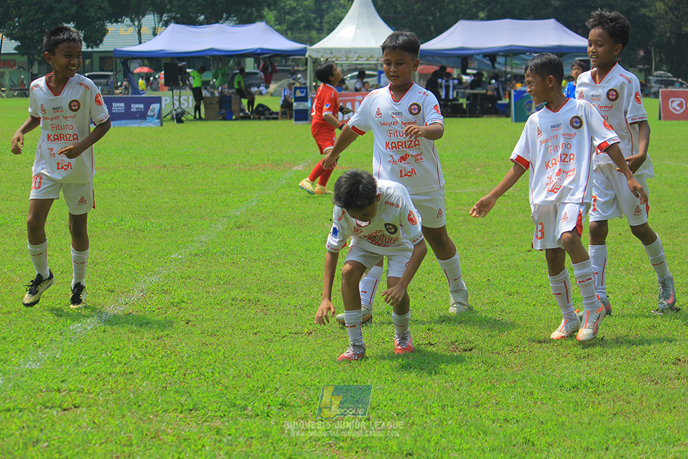 ijl u11 100526 steelford united vs isa marzuki bandriawan