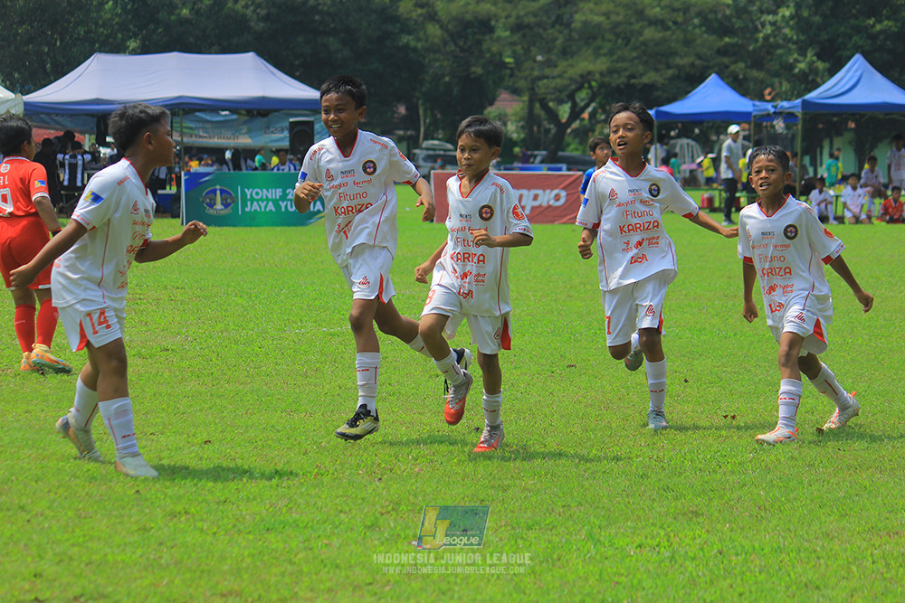 ijl u11 100526 steelford united vs isa marzuki bandriawan