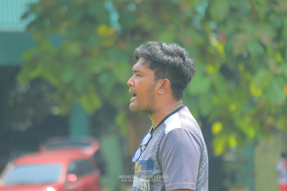 ijl u11 100526 steelford united vs isa marzuki bandriawan