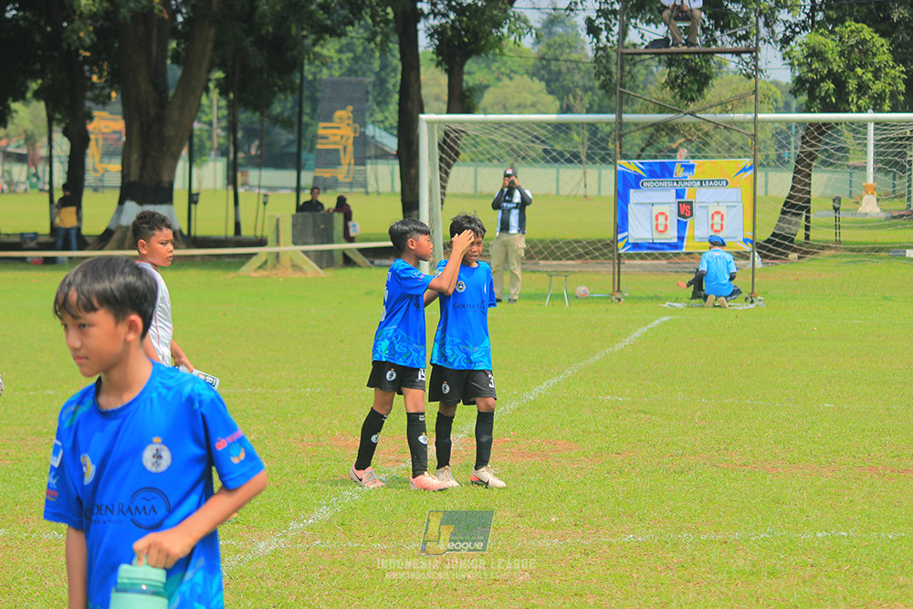 ijl u11 100526 steelford united vs isa marzuki bandriawan