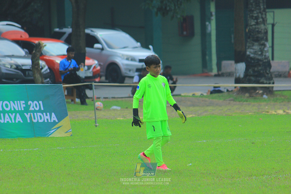 ijl u11 100526 steelford united vs isa marzuki bandriawan