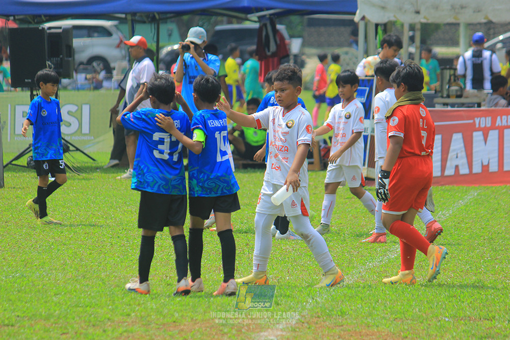 ijl u11 100526 steelford united vs isa marzuki bandriawan