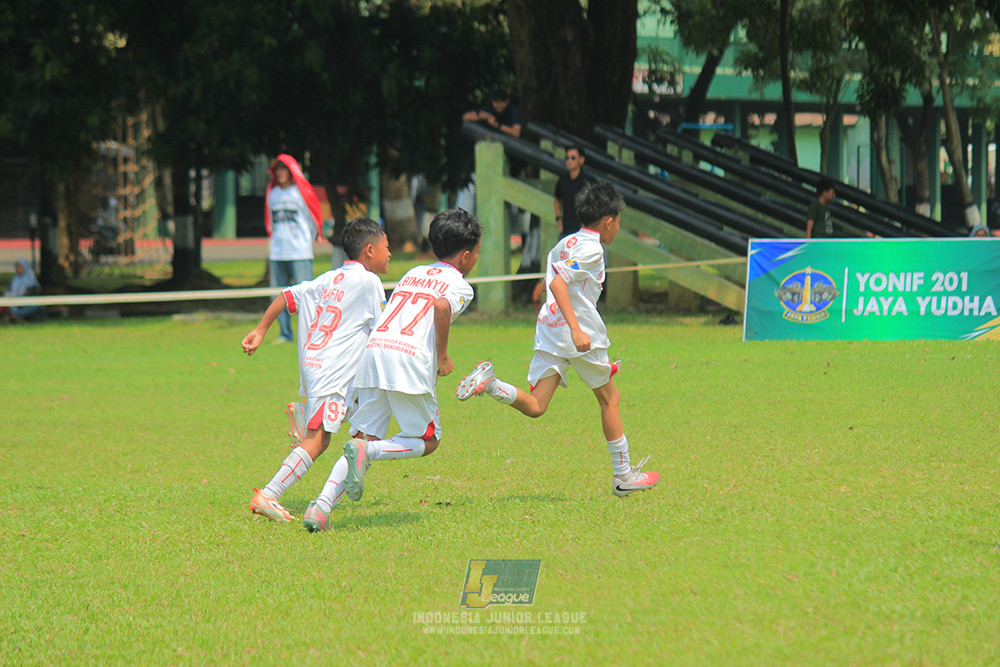 ijl u11 100526 steelford united vs isa marzuki bandriawan